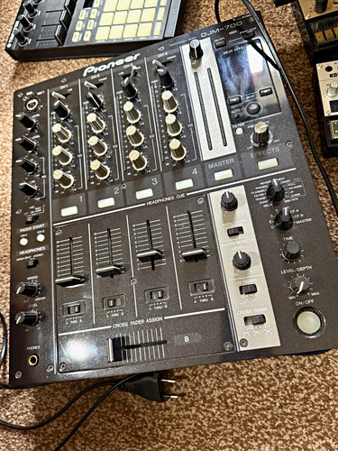 Pioneer djm 700 channel - pioneer, djm-700